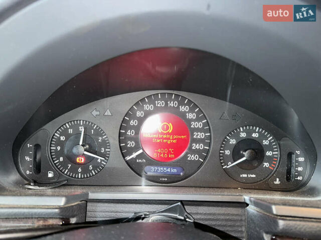 Сірий Мерседес Е-Клас, об'ємом двигуна 1.8 л та пробігом 373 тис. км за 2950 $, фото 20 на Automoto.ua