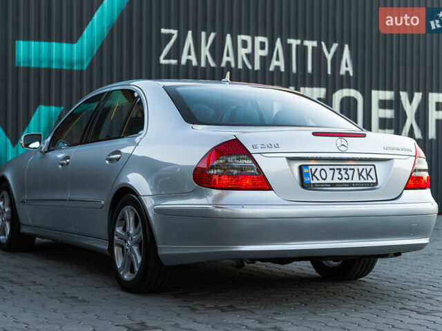 Мерседес Е-Клас 2006 у Мукачеве на Automoto.ua Сірий Мерседес Е-Клас, об'ємом двигуна 1.8 л та пробігом 79 тис. км за 25500 $, фото 14 на Automoto.ua
