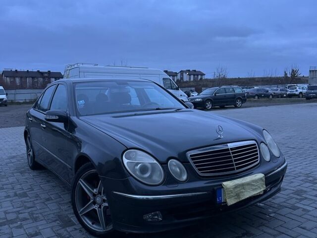 Сірий Мерседес Е-Клас, об'ємом двигуна 2.7 л та пробігом 327 тис. км за 4150 $, фото 5 на Automoto.ua