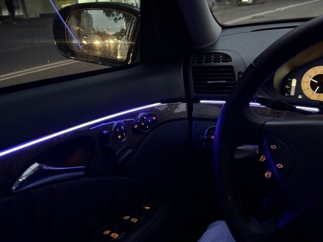 Сірий Мерседес Е-Клас, об'ємом двигуна 3 л та пробігом 300 тис. км за 9500 $, фото 9 на Automoto.ua