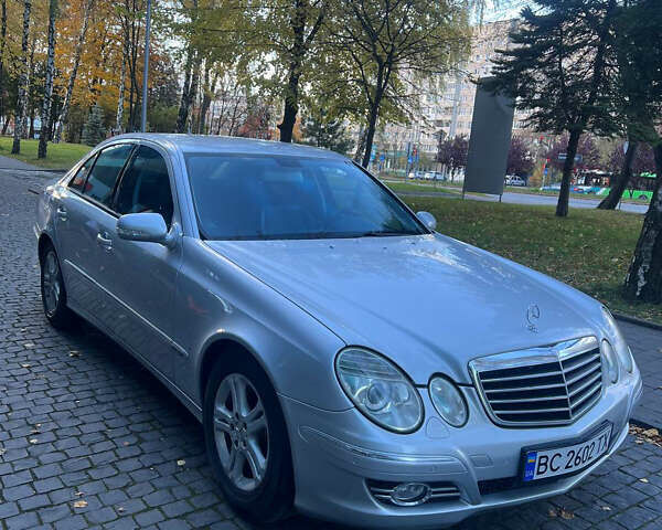 Мерседес Е-Клас 2006 у Львові на Automoto.ua Сірий Мерседес Е-Клас, об'ємом двигуна 2.2 л та пробігом 360 тис. км за 9499 $, фото 5 на Automoto.ua