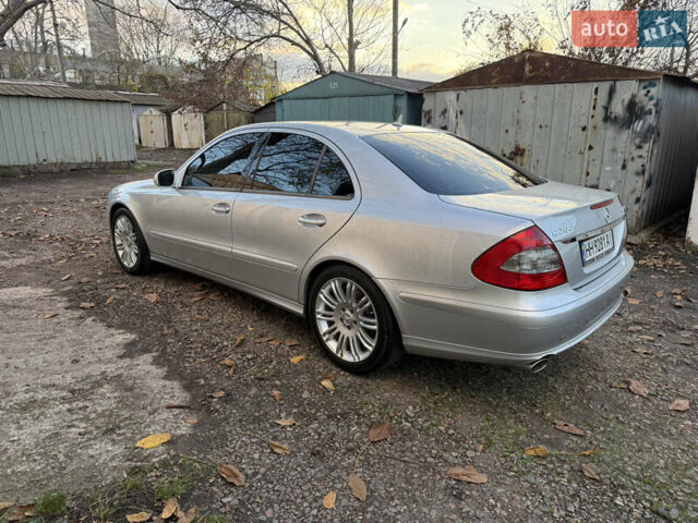 Сірий Мерседес Е-Клас, об'ємом двигуна 1.8 л та пробігом 240 тис. км за 9700 $, фото 22 на Automoto.ua