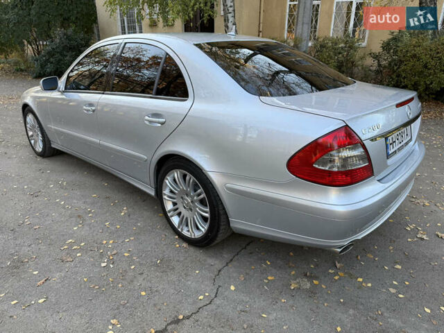 Сірий Мерседес Е-Клас, об'ємом двигуна 1.8 л та пробігом 240 тис. км за 9000 $, фото 25 на Automoto.ua