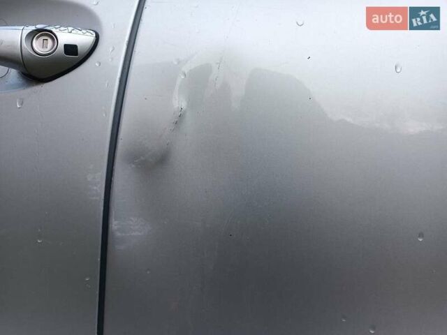Сірий Мерседес Е-Клас, об'ємом двигуна 1.8 л та пробігом 207 тис. км за 6000 $, фото 8 на Automoto.ua