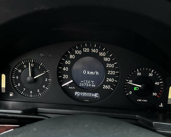 Мерседес Е-Клас 2006 у Камінь-Каширський на Automoto.ua Сірий Мерседес Е-Клас, об'ємом двигуна 2.15 л та пробігом 294 тис. км за 7200 $, фото 12 на Automoto.ua