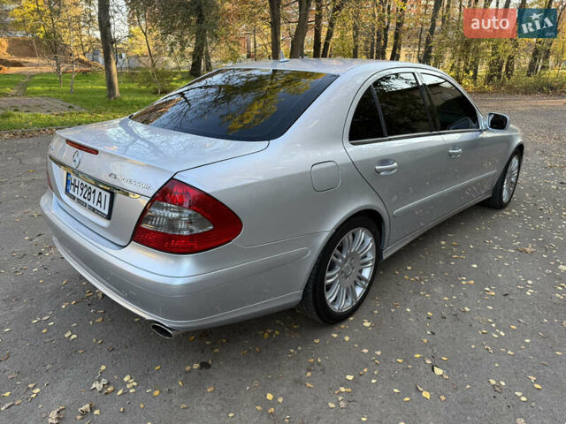 Сірий Мерседес Е-Клас, об'ємом двигуна 1.8 л та пробігом 240 тис. км за 9000 $, фото 15 на Automoto.ua