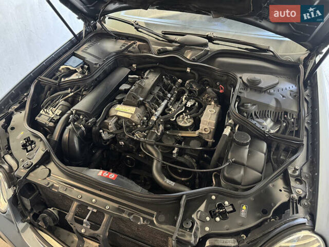 Серый Мерседес Е-Класс, объемом двигателя 2.15 л и пробегом 270 тыс. км за 11900 $, фото 22 на Automoto.ua