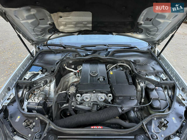 Сірий Мерседес Е-Клас, об'ємом двигуна 1.8 л та пробігом 240 тис. км за 9000 $, фото 33 на Automoto.ua