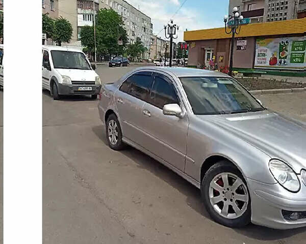 Сірий Мерседес Е-Клас, об'ємом двигуна 2.15 л та пробігом 318 тис. км за 8700 $, фото 7 на Automoto.ua