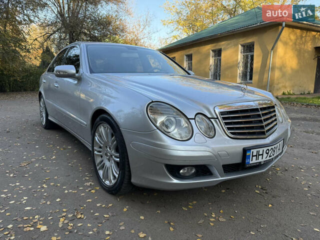 Сірий Мерседес Е-Клас, об'ємом двигуна 1.8 л та пробігом 240 тис. км за 9000 $, фото 7 на Automoto.ua