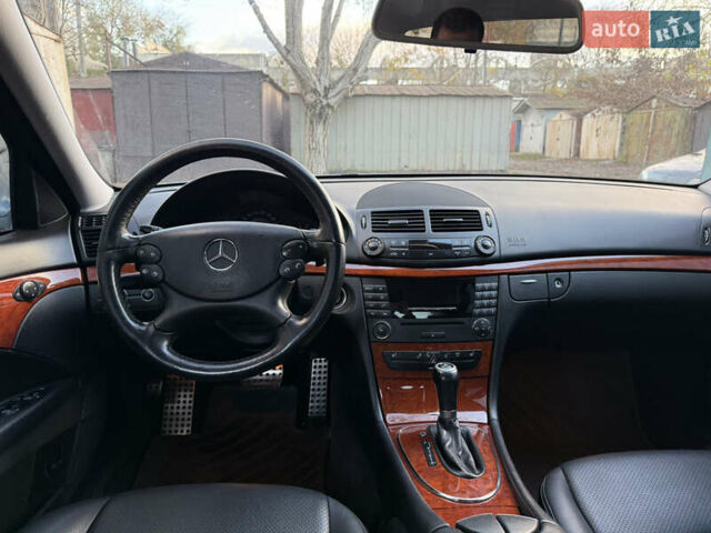 Сірий Мерседес Е-Клас, об'ємом двигуна 1.8 л та пробігом 240 тис. км за 9700 $, фото 25 на Automoto.ua