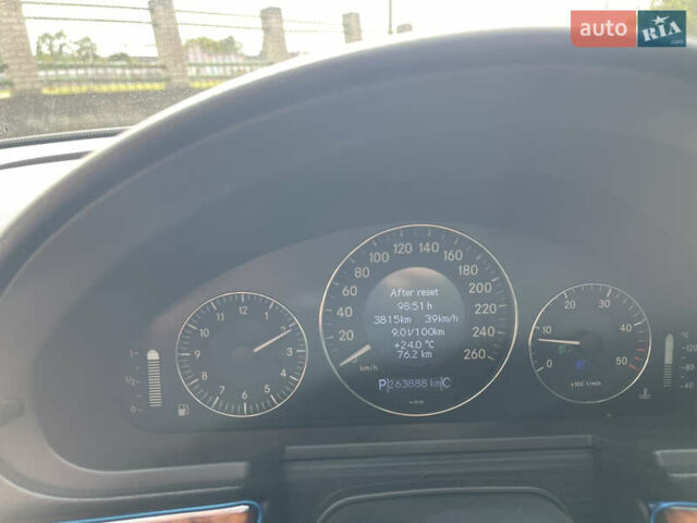 Сірий Мерседес Е-Клас, об'ємом двигуна 2.2 л та пробігом 263 тис. км за 9999 $, фото 24 на Automoto.ua