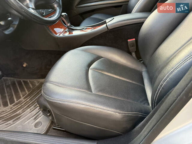 Сірий Мерседес Е-Клас, об'ємом двигуна 1.8 л та пробігом 240 тис. км за 9700 $, фото 33 на Automoto.ua