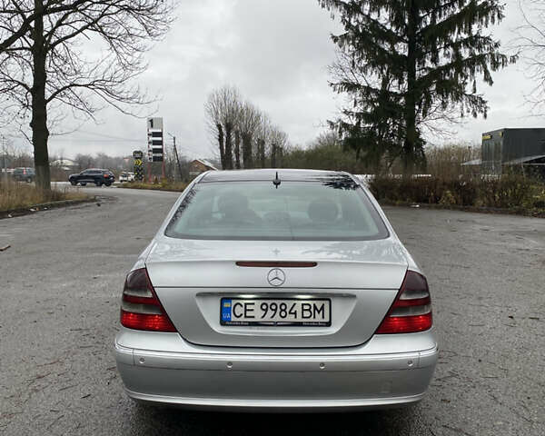 Серый Мерседес Е-Класс, объемом двигателя 3.23 л и пробегом 365 тыс. км за 6900 $, фото 5 на Automoto.ua