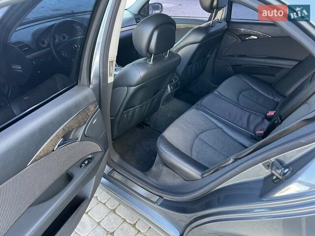 Сірий Мерседес Е-Клас, об'ємом двигуна 2.99 л та пробігом 494 тис. км за 8650 $, фото 9 на Automoto.ua