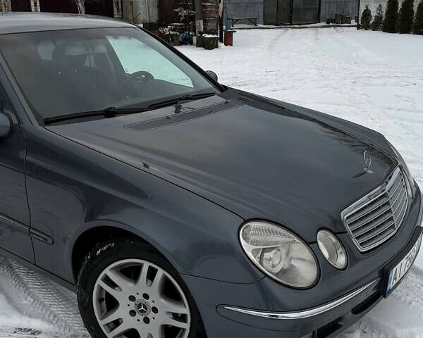 Сірий Мерседес Е-Клас, об'ємом двигуна 2.2 л та пробігом 358 тис. км за 7500 $, фото 2 на Automoto.ua