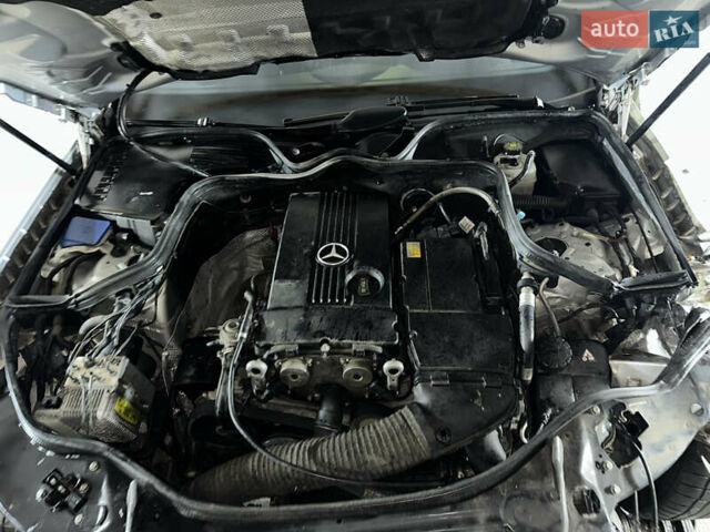 Сірий Мерседес Е-Клас, об'ємом двигуна 1.8 л та пробігом 373 тис. км за 2700 $, фото 15 на Automoto.ua