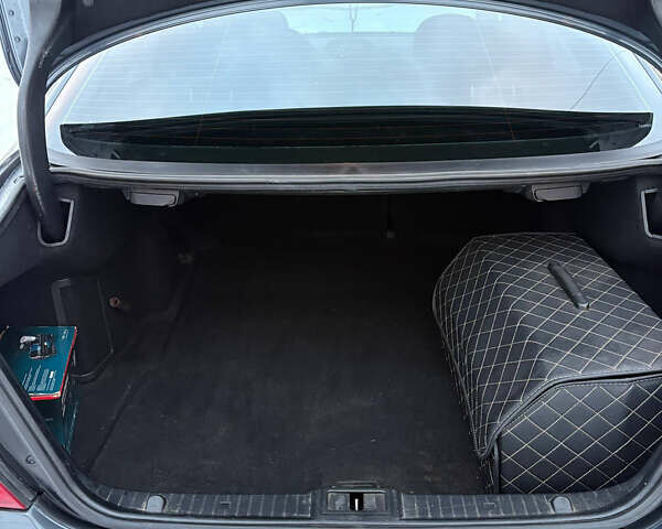 Сірий Мерседес Е-Клас, об'ємом двигуна 2.2 л та пробігом 358 тис. км за 7500 $, фото 30 на Automoto.ua