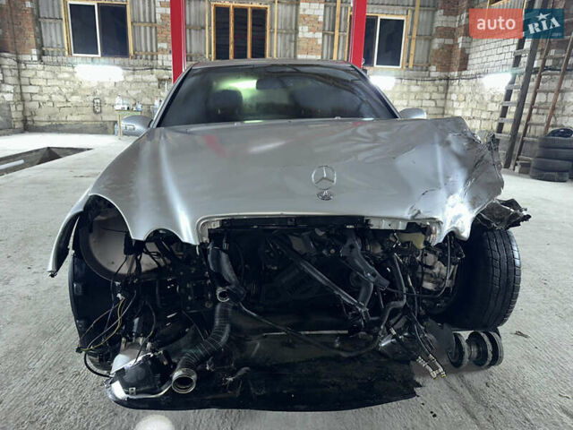Сірий Мерседес Е-Клас, об'ємом двигуна 1.8 л та пробігом 373 тис. км за 2950 $, фото 3 на Automoto.ua