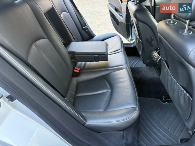 Сірий Мерседес Е-Клас, об'ємом двигуна 1.8 л та пробігом 240 тис. км за 9000 $, фото 67 на Automoto.ua