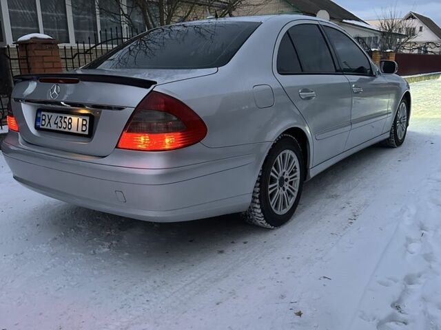 Серый Мерседес Е-Класс, объемом двигателя 1.8 л и пробегом 370 тыс. км за 6700 $, фото 4 на Automoto.ua