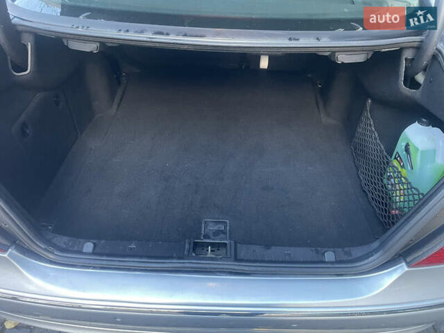 Мерседес Е-Клас 2006 у Львові на Automoto.ua Сірий Мерседес Е-Клас, об'ємом двигуна 2.2 л та пробігом 360 тис. км за 9499 $, фото 15 на Automoto.ua