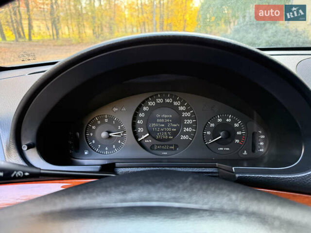 Сірий Мерседес Е-Клас, об'ємом двигуна 1.8 л та пробігом 240 тис. км за 9000 $, фото 37 на Automoto.ua
