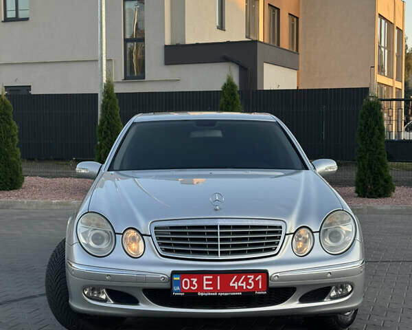 Серый Мерседес Е-Класс, объемом двигателя 1.8 л и пробегом 215 тыс. км за 7777 $, фото 7 на Automoto.ua