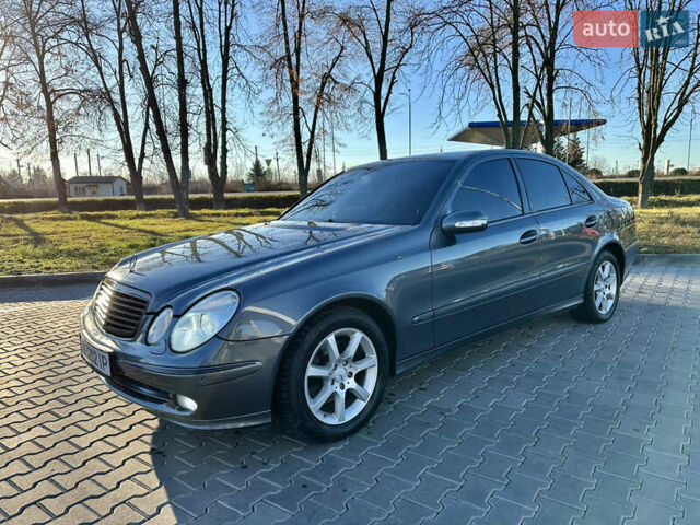 Серый Мерседес Е-Класс, объемом двигателя 2.99 л и пробегом 492 тыс. км за 8500 $, фото 35 на Automoto.ua