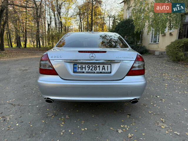 Сірий Мерседес Е-Клас, об'ємом двигуна 1.8 л та пробігом 240 тис. км за 9000 $, фото 22 на Automoto.ua