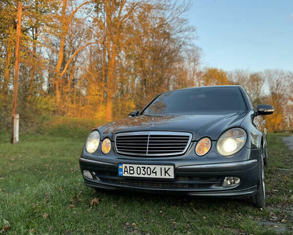 Сірий Мерседес Е-Клас, об'ємом двигуна 2.99 л та пробігом 295 тис. км за 9400 $, фото 4 на Automoto.ua