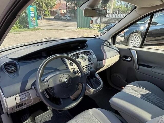 Сірий Мерседес Е-Клас, об'ємом двигуна 1.8 л та пробігом 236 тис. км за 7350 $, фото 10 на Automoto.ua