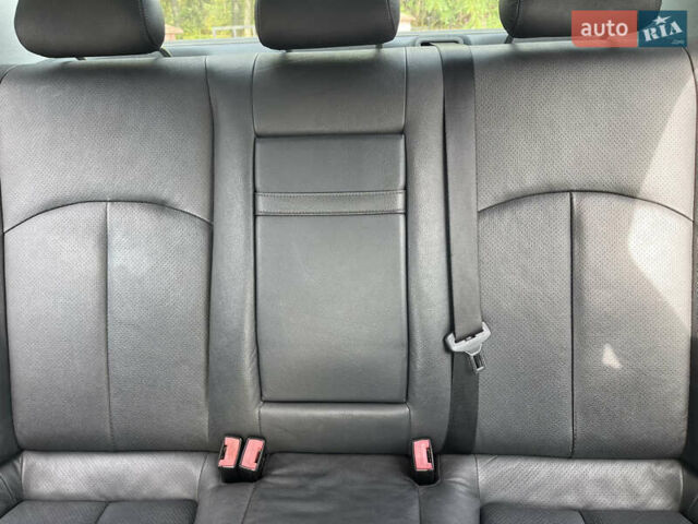 Сірий Мерседес Е-Клас, об'ємом двигуна 2.2 л та пробігом 263 тис. км за 9999 $, фото 23 на Automoto.ua