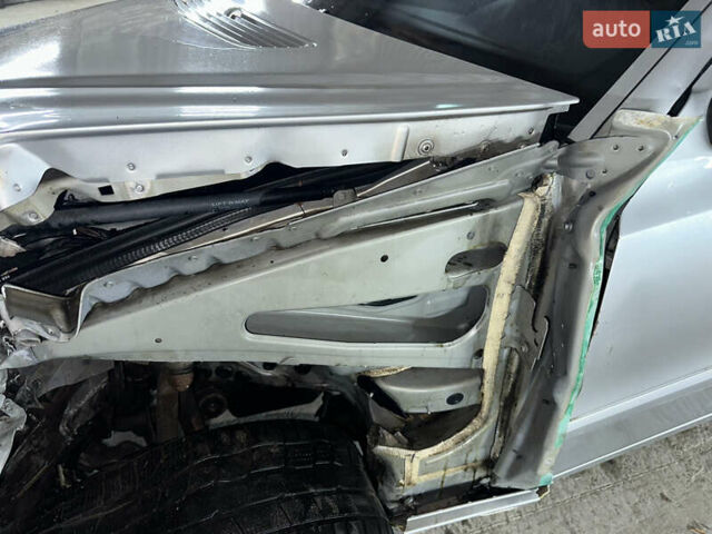 Сірий Мерседес Е-Клас, об'ємом двигуна 1.8 л та пробігом 373 тис. км за 2950 $, фото 17 на Automoto.ua