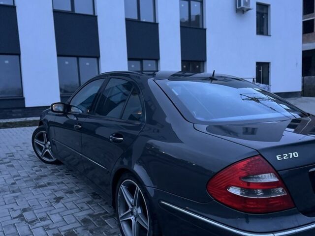 Сірий Мерседес Е-Клас, об'ємом двигуна 2.7 л та пробігом 327 тис. км за 4150 $, фото 3 на Automoto.ua