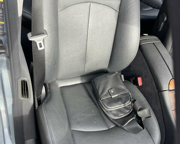 Сірий Мерседес Е-Клас, об'ємом двигуна 2.2 л та пробігом 263 тис. км за 9999 $, фото 18 на Automoto.ua