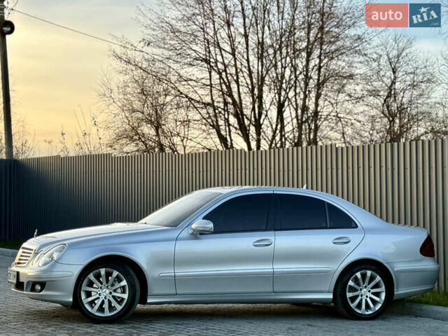 Сірий Мерседес Е-Клас, об'ємом двигуна 2.2 л та пробігом 295 тис. км за 9999 $, фото 64 на Automoto.ua