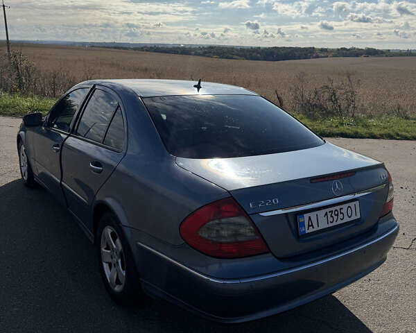 Мерседес Е-Клас 2007 у Вінниці на Automoto.ua Сірий Мерседес Е-Клас, об'ємом двигуна 2.2 л та пробігом 320 тис. км за 7450 $, фото 6 на Automoto.ua