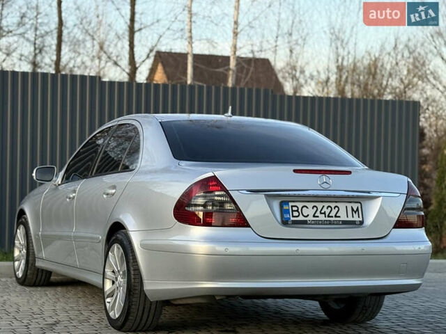 Сірий Мерседес Е-Клас, об'ємом двигуна 2.2 л та пробігом 295 тис. км за 9999 $, фото 101 на Automoto.ua