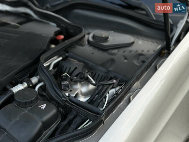Мерседес Е-Класс 2007 в Трускавце на Automoto.ua Серый Мерседес Е-Класс, объемом двигателя 2.99 л и пробегом 358 тыс. км за 11300 $, фото 71 на Automoto.ua