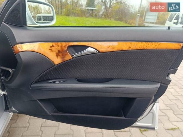 Серый Мерседес Е-Класс, объемом двигателя 2.99 л и пробегом 399 тыс. км за 9500 $, фото 43 на Automoto.ua