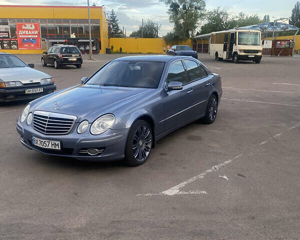 Мерседес Е-Клас 2007 у Житомирі на Automoto.ua Сірий Мерседес Е-Клас, об'ємом двигуна 1.8 л та пробігом 370 тис. км за 7900 $, фото 2 на Automoto.ua