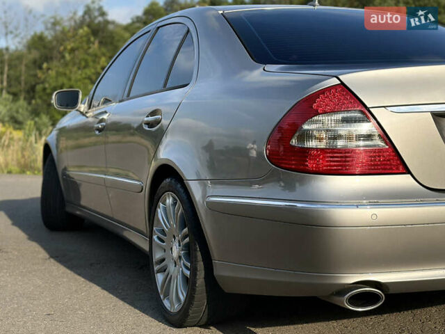 Мерседес Е-Класс 2007 в Трускавце на Automoto.ua Серый Мерседес Е-Класс, объемом двигателя 2.99 л и пробегом 358 тыс. км за 11300 $, фото 15 на Automoto.ua