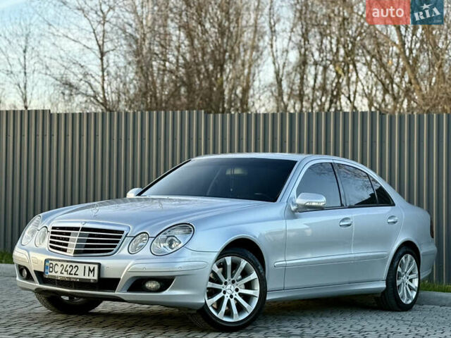 Сірий Мерседес Е-Клас, об'ємом двигуна 2.2 л та пробігом 295 тис. км за 9999 $, фото 58 на Automoto.ua
