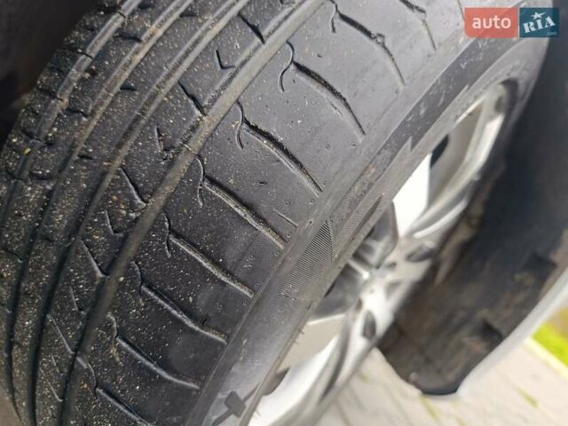 Серый Мерседес Е-Класс, объемом двигателя 2.99 л и пробегом 399 тыс. км за 9500 $, фото 51 на Automoto.ua