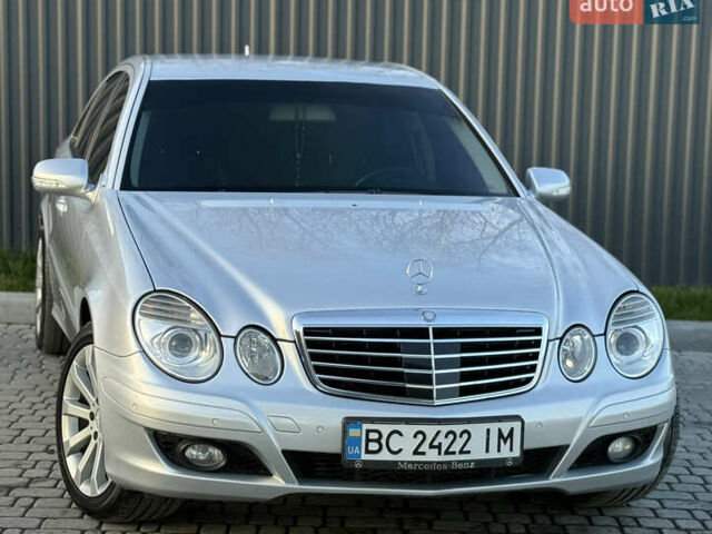 Сірий Мерседес Е-Клас, об'ємом двигуна 2.2 л та пробігом 295 тис. км за 9999 $, фото 72 на Automoto.ua