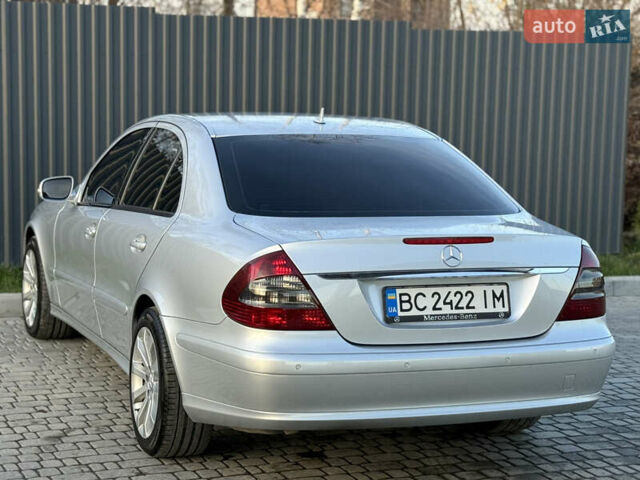 Сірий Мерседес Е-Клас, об'ємом двигуна 2.2 л та пробігом 295 тис. км за 9999 $, фото 99 на Automoto.ua