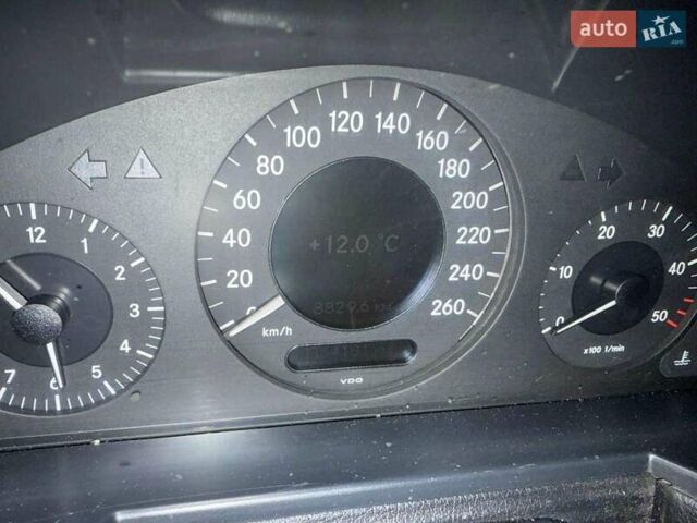 Сірий Мерседес Е-Клас, об'ємом двигуна 3 л та пробігом 366 тис. км за 10700 $, фото 29 на Automoto.ua