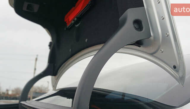 Сірий Мерседес Е-Клас, об'ємом двигуна 3 л та пробігом 308 тис. км за 7700 $, фото 31 на Automoto.ua