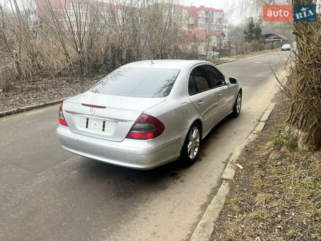 Сірий Мерседес Е-Клас, об'ємом двигуна 1.8 л та пробігом 190 тис. км за 7400 $, фото 3 на Automoto.ua